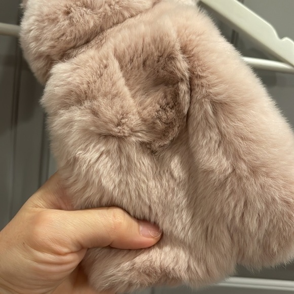 Elle 100% Rabbit Fur Scarf in Mauve Pink - Picture 3 of 4